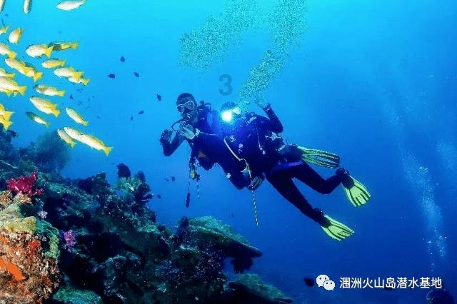 抗议阿根廷总统米莱言论，哥伦比亚召回大使